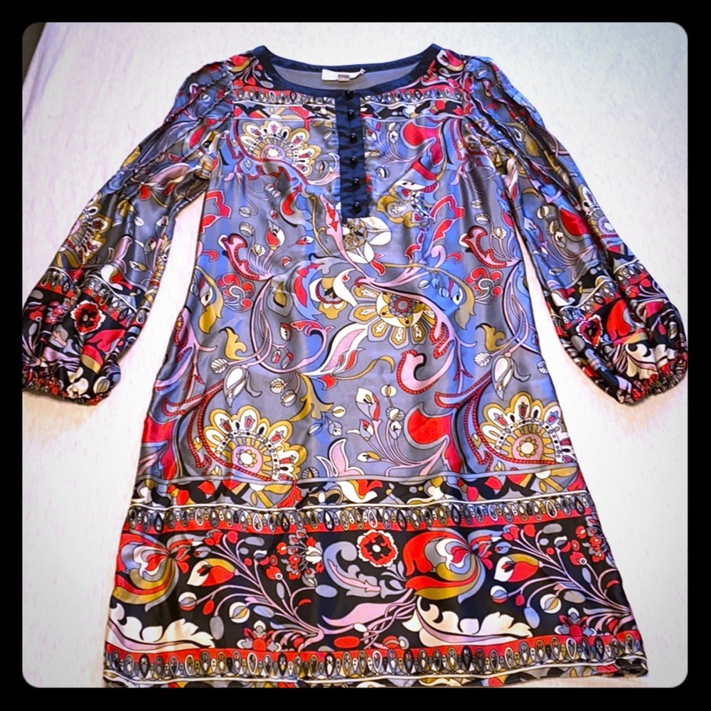 ✨Vintage Silk Dress✨ offers welcomed!